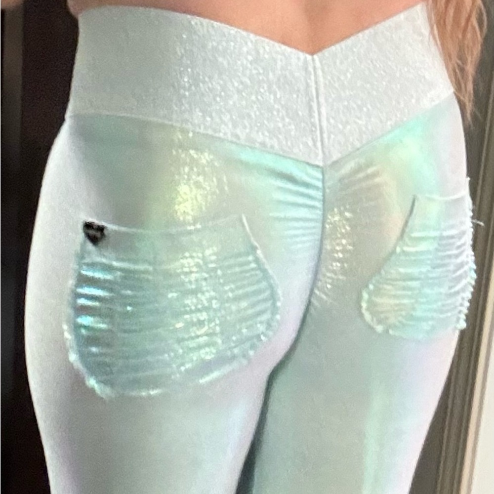 Cute Booty Shiny Unicorn Leggings and Sports Bra Set small sports bra Xs New - Picture 7 of 10